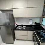 Apartamento Ubatuba Vista para o mar e pé na areia - Praia das Toninhas