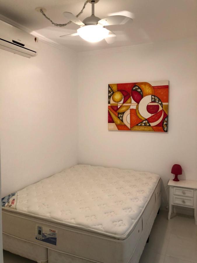 Vista O Mar E Pe Na Areia - Toninhas Apartamento Ubatuba